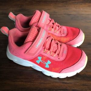 Under Armour Tennis Shoes